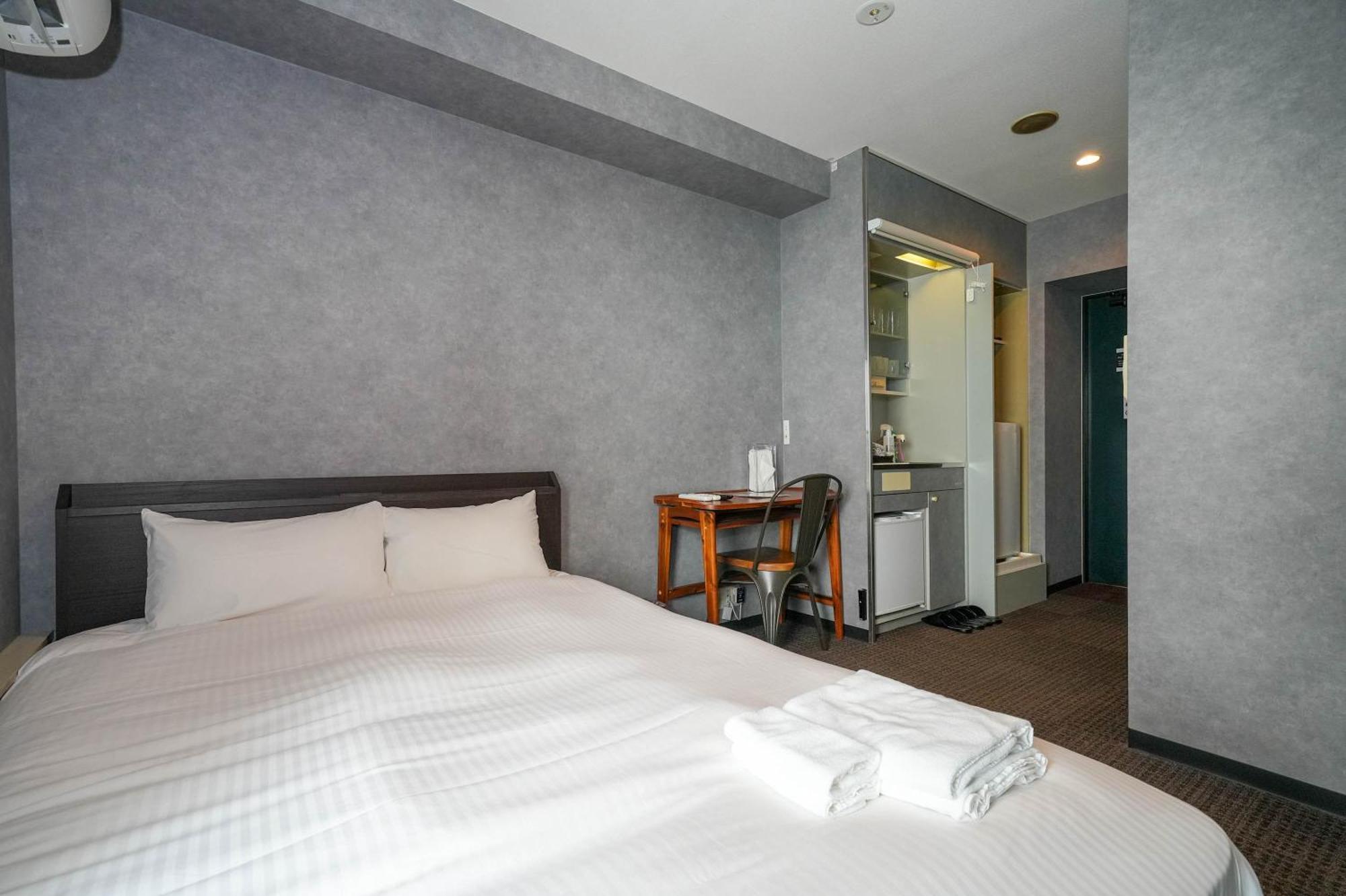 Residence Hotel Stripe Сапоро Екстериор снимка